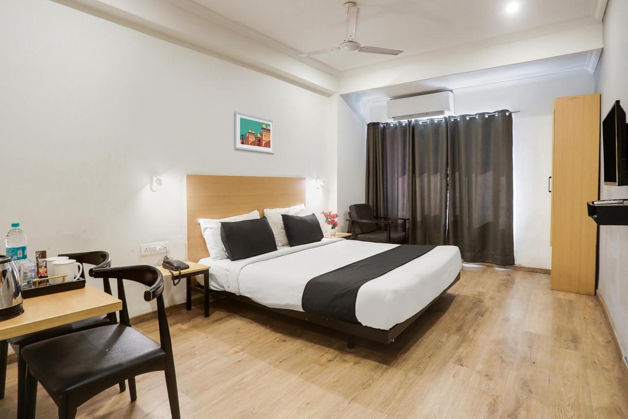 Townhouse Rajdhani Residency Sururnagar Eksteriør bilde